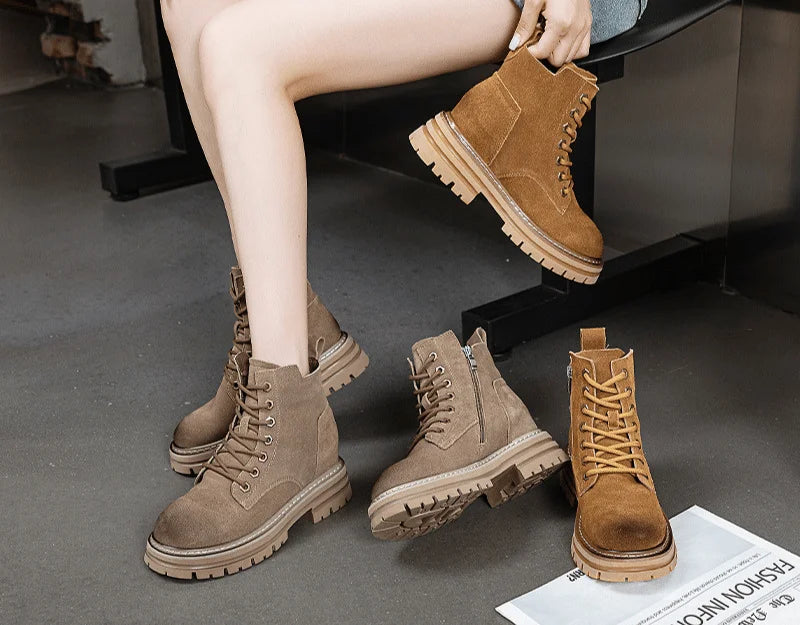 AURORA - Retro Suède Martin Boots met Dikke Zool