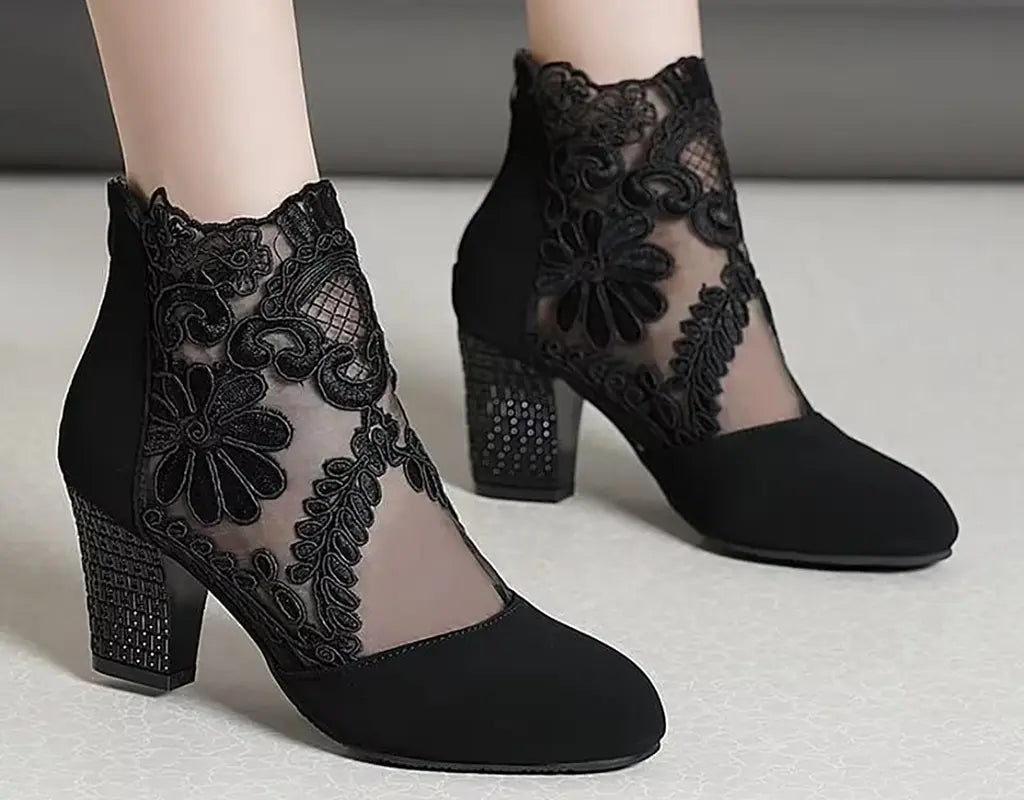 LaceBloom - Elegante Enkelhoge Dameslaarzen