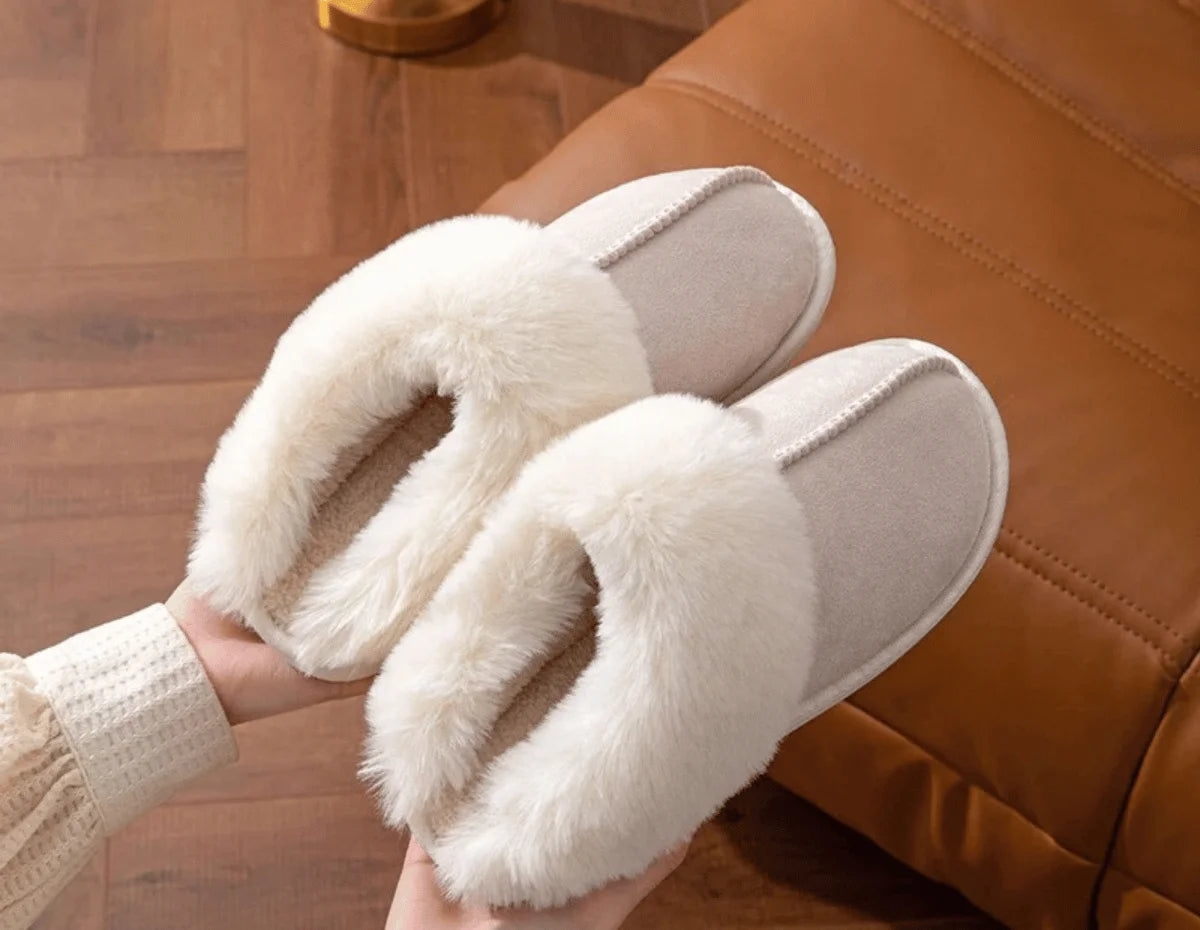 COMFYFUR - Warme Winter Pantoffels voor Vrouwen met Faux Suède