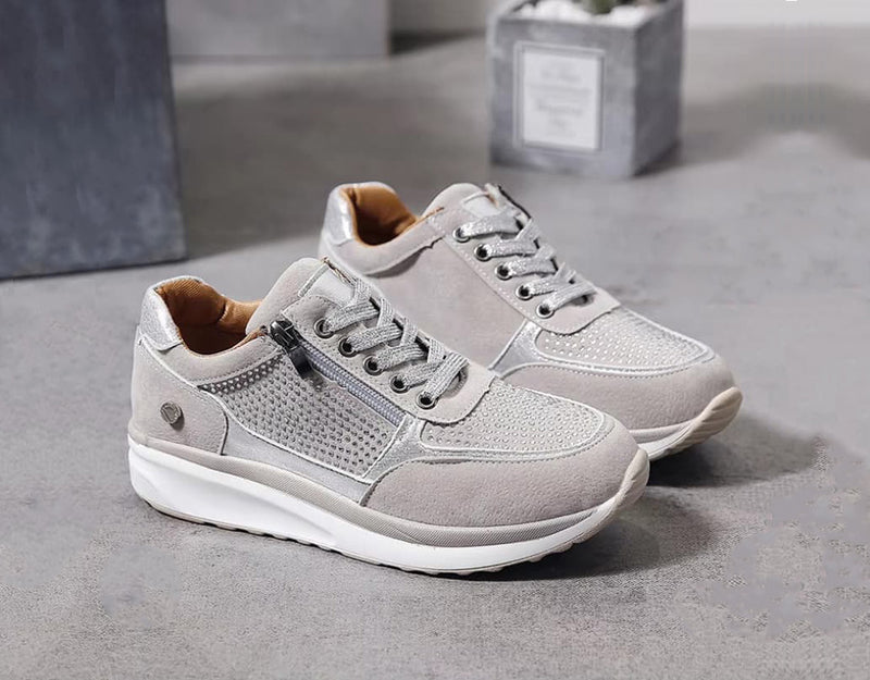 Instappers dames van ZOO Adventure? Comfortabel, hip & leder Instappers dames van ZOO Adventure? Comfortabel, hip & leder